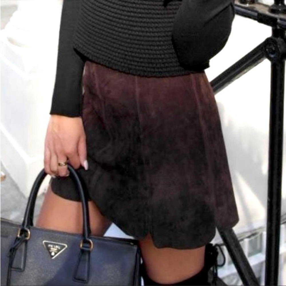 Zara Basics Genuine Leather Suede Scallop Skirt XS